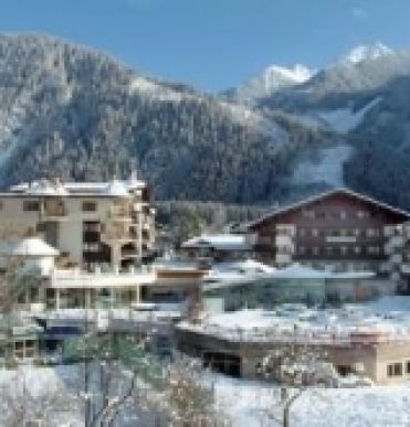 Майерхофен | Fun and Spa Hotel Strass ****  Ски ваканция в Австрийските Алпи