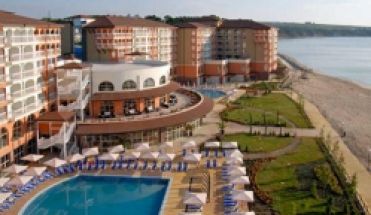 Sol Luna Bay Resort ****