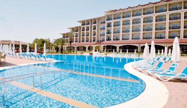 PALOMA OCEANA RESORT