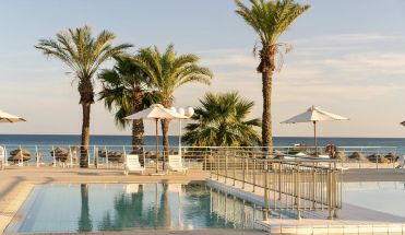 CLUB NOVOSTAR OMAR KHAYAM