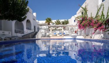 RK Beach Hotel
