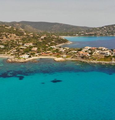 Почивка в тюркоазена Сардиния от София с ПОДАРЪК - екскурзия до Алгеро