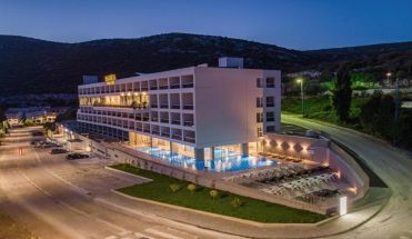 Marea Hotel and Spa